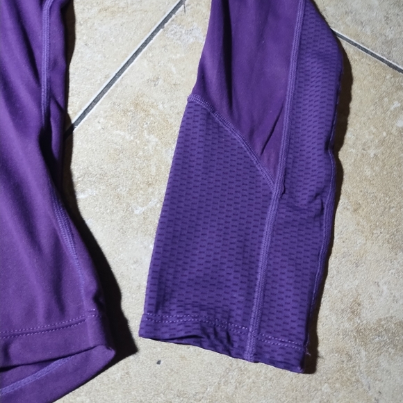 Asics Women's Purple Yoga Long Sleeved Athletic Top Size Medium - Picture 8 of 13